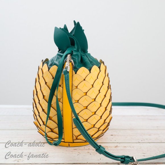 NWT Kate Spade Amazing Colada Novelty Pineapple Leather Crossbody Bucket Bag - Picture 5 of 12